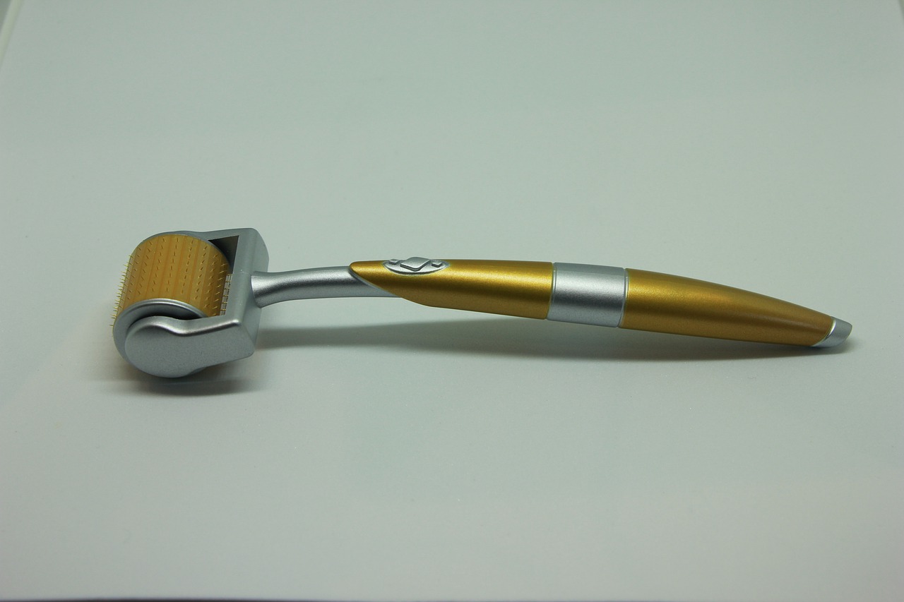 Derma Roller For Acne Scars And Stretch MarksHow It Works Dermatology Mediniz Health Post